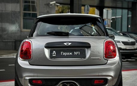 MINI Hatch, 2016 год, 1 475 000 рублей, 5 фотография