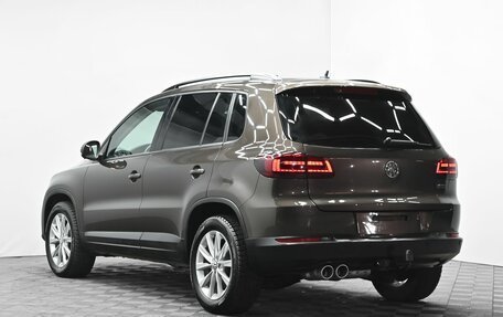 Volkswagen Tiguan I, 2015 год, 1 325 000 рублей, 3 фотография