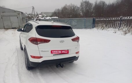 Hyundai Tucson III, 2018 год, 2 000 000 рублей, 2 фотография