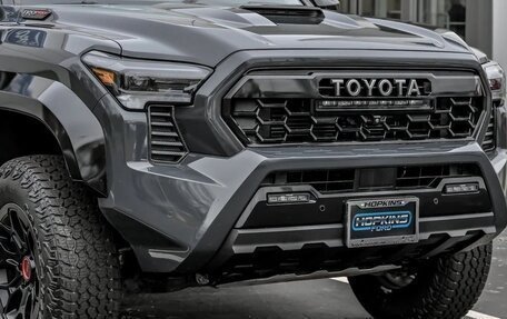Toyota Tacoma, 2024 год, 9 870 000 рублей, 10 фотография