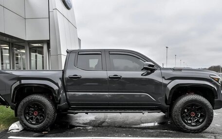 Toyota Tacoma, 2024 год, 9 870 000 рублей, 9 фотография