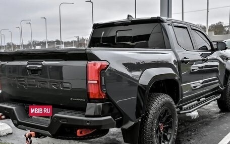 Toyota Tacoma, 2024 год, 9 870 000 рублей, 8 фотография