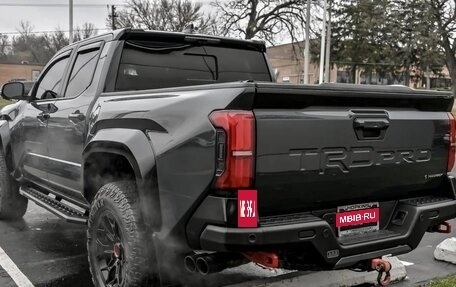 Toyota Tacoma, 2024 год, 9 870 000 рублей, 6 фотография