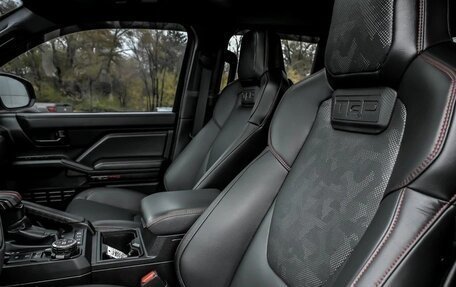 Toyota Tacoma, 2024 год, 9 870 000 рублей, 15 фотография