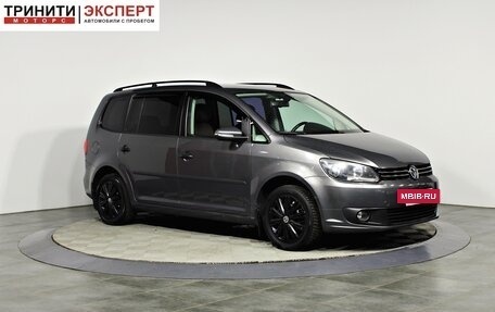 Volkswagen Touran III, 2012 год, 947 000 рублей, 3 фотография