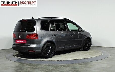 Volkswagen Touran III, 2012 год, 947 000 рублей, 6 фотография