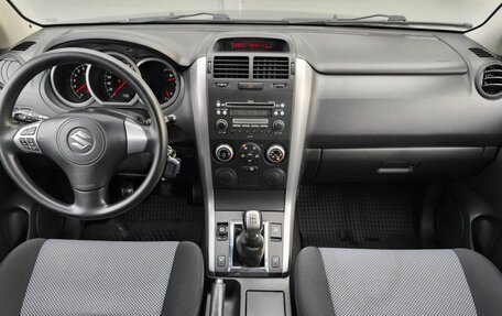 Suzuki Grand Vitara, 2005 год, 650 000 рублей, 11 фотография