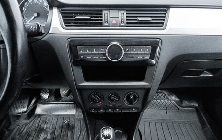 Skoda Rapid I, 2016 год, 890 000 рублей, 18 фотография