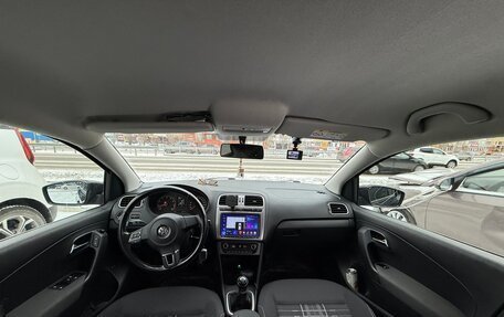 Volkswagen Polo VI (EU Market), 2015 год, 860 000 рублей, 8 фотография