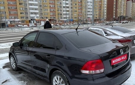 Volkswagen Polo VI (EU Market), 2015 год, 860 000 рублей, 4 фотография