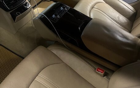 Audi A8, 2012 год, 1 250 000 рублей, 8 фотография