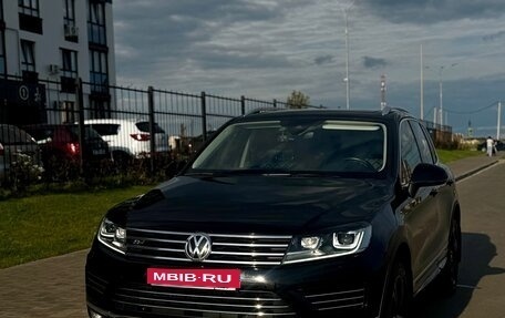 Volkswagen Touareg III, 2017 год, 3 890 000 рублей, 1 фотография