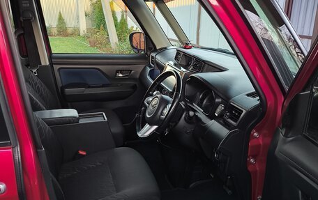 Toyota Roomy I, 2017 год, 1 060 000 рублей, 9 фотография