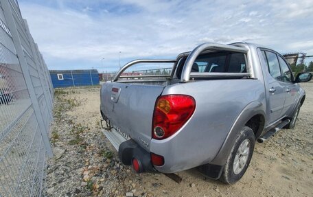Mitsubishi L200 IV рестайлинг, 2012 год, 1 400 000 рублей, 3 фотография