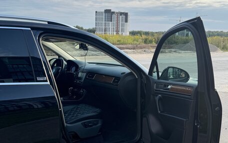 Volkswagen Touareg III, 2017 год, 3 890 000 рублей, 6 фотография