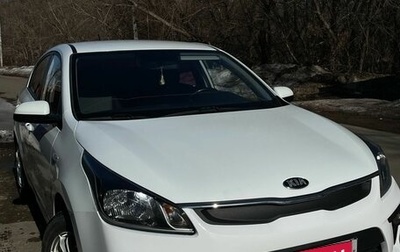 KIA Rio IV, 2018 год, 1 000 000 рублей, 1 фотография