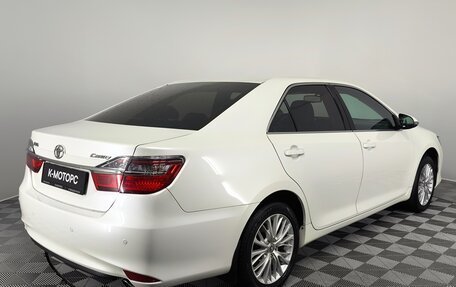 Toyota Camry, 2015 год, 2 270 000 рублей, 6 фотография