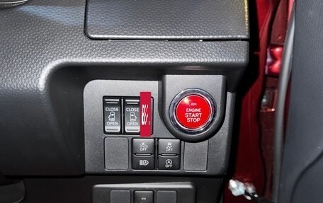 Toyota Roomy I, 2020 год, 1 450 000 рублей, 15 фотография