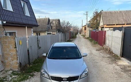 KIA cee'd I рестайлинг, 2010 год, 770 000 рублей, 2 фотография