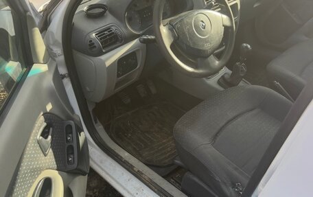 Renault Symbol I, 2006 год, 260 000 рублей, 6 фотография