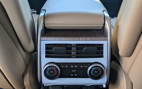 Land Rover Range Rover IV рестайлинг, 2025 год, 18 885 554 рублей, 23 фотография