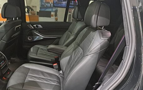 BMW X7, 2025 год, 19 500 000 рублей, 16 фотография