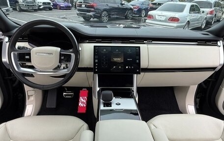 Land Rover Range Rover IV рестайлинг, 2024 год, 18 561 676 рублей, 29 фотография