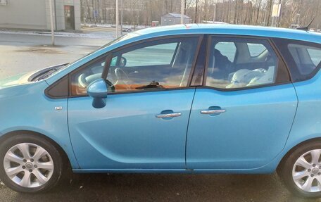 Opel Meriva, 2011 год, 666 666 рублей, 21 фотография