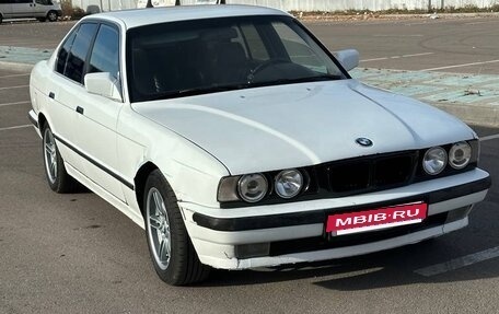 BMW 5 серия, 1990 год, 370 000 рублей, 12 фотография
