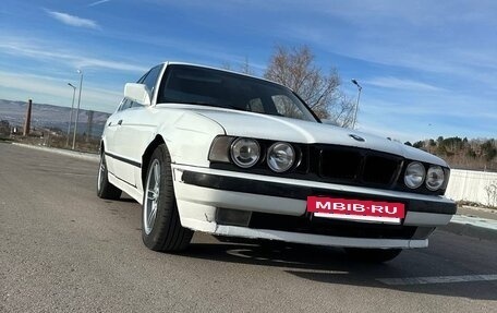 BMW 5 серия, 1990 год, 370 000 рублей, 7 фотография