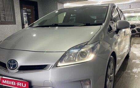 Toyota Prius, 2014 год, 1 550 000 рублей, 8 фотография
