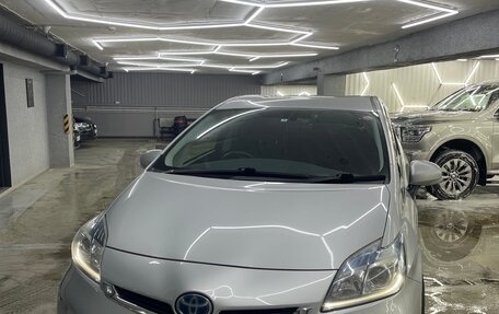 Toyota Prius, 2014 год, 1 550 000 рублей, 6 фотография