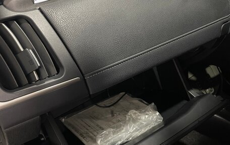 Toyota Prius, 2014 год, 1 550 000 рублей, 14 фотография