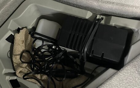 Toyota Prius, 2014 год, 1 550 000 рублей, 16 фотография