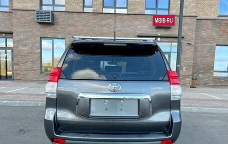 Toyota Land Cruiser Prado 150 рестайлинг 2, 2010 год, 2 300 000 рублей, 7 фотография