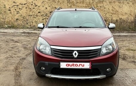 Renault Sandero I, 2012 год, 750 000 рублей, 1 фотография