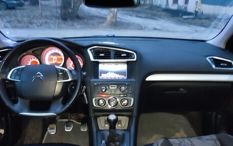 Citroen C4 II рестайлинг, 2013 год, 650 000 рублей, 24 фотография