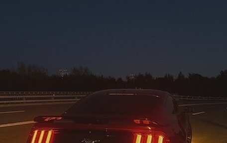 Ford Mustang VI рестайлинг, 2017 год, 2 500 000 рублей, 7 фотография