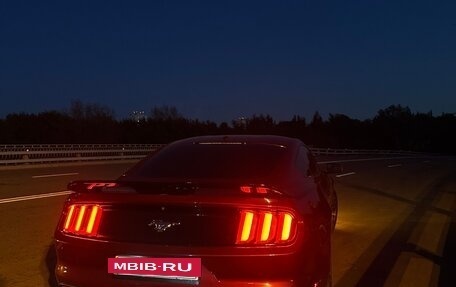 Ford Mustang VI рестайлинг, 2017 год, 2 500 000 рублей, 10 фотография