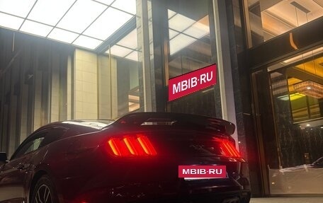 Ford Mustang VI рестайлинг, 2017 год, 2 500 000 рублей, 13 фотография