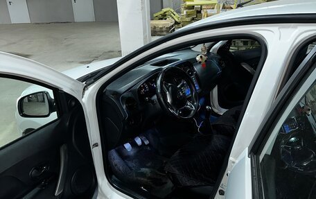 Renault Logan II, 2021 год, 690 000 рублей, 8 фотография