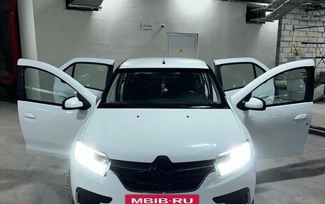 Renault Logan II, 2021 год, 690 000 рублей, 11 фотография