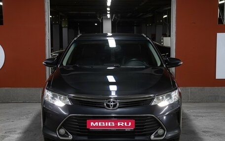 Toyota Camry, 2016 год, 1 898 000 рублей, 2 фотография