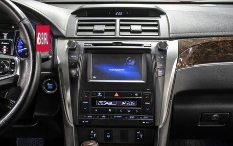 Toyota Camry, 2016 год, 1 898 000 рублей, 15 фотография