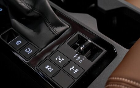 Toyota Land Cruiser Prado, 2025 год, 10 094 289 рублей, 30 фотография