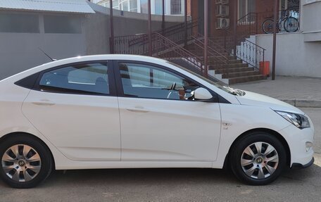 Hyundai Solaris II рестайлинг, 2016 год, 1 400 000 рублей, 4 фотография