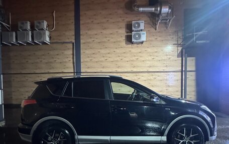 Toyota RAV4, 2016 год, 2 300 000 рублей, 8 фотография