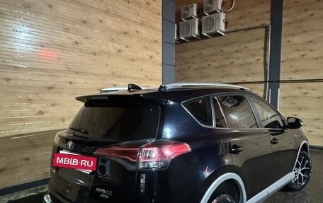 Toyota RAV4, 2016 год, 2 300 000 рублей, 3 фотография