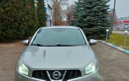 Nissan Qashqai, 2011 год, 900 000 рублей, 1 фотография