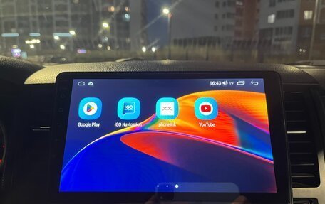 Nissan Tiida, 2010 год, 750 000 рублей, 24 фотография